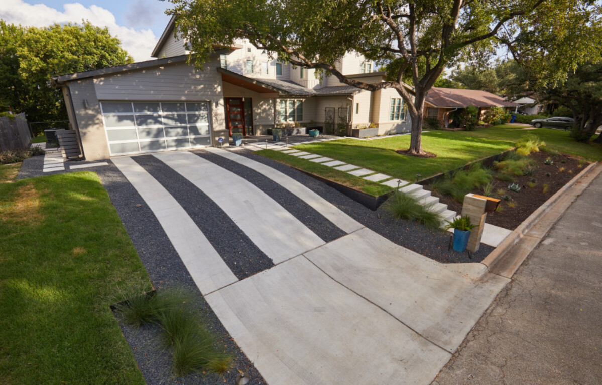 Professional concrete driveways installation in South Gate, CA
